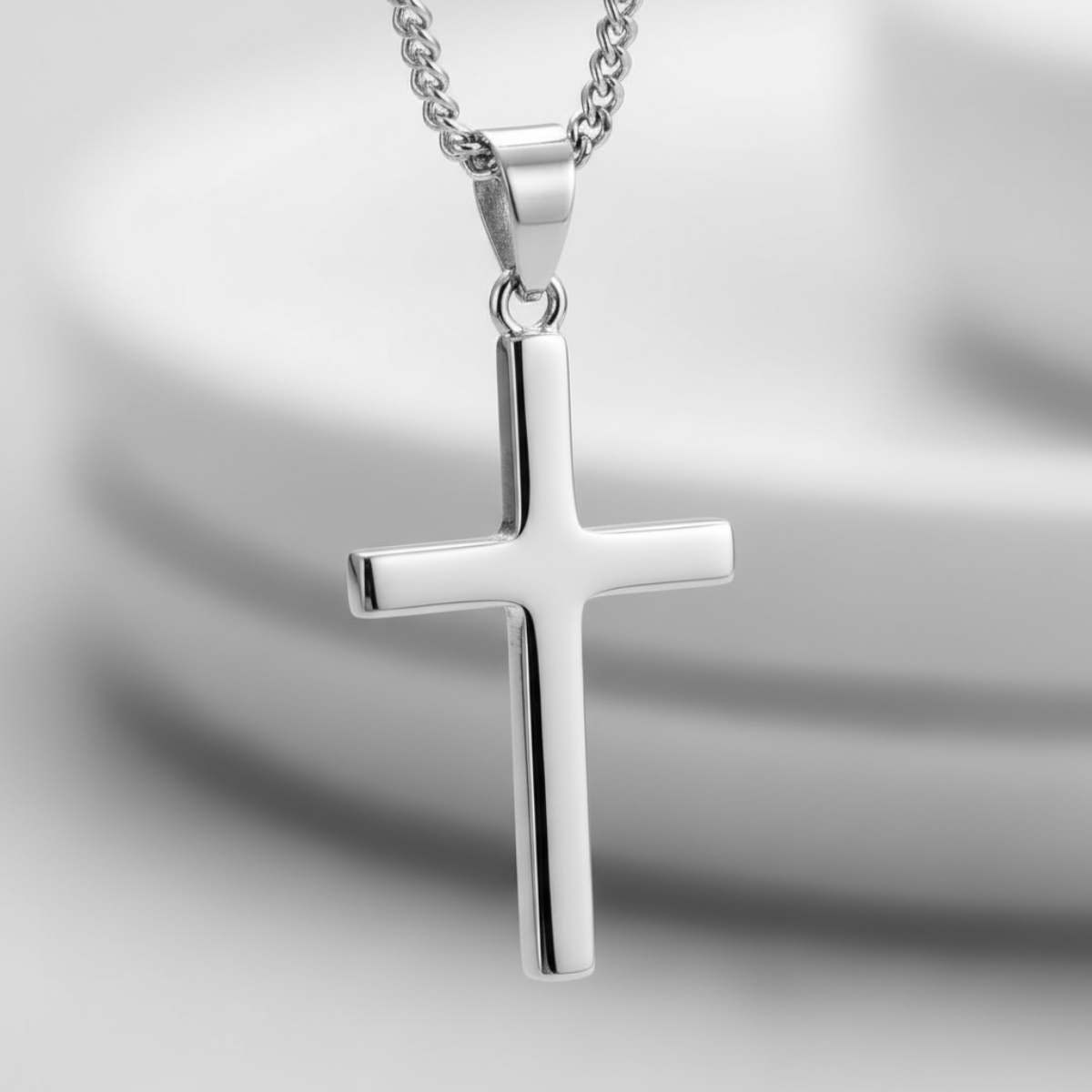 NOX CROSS NECKLACE